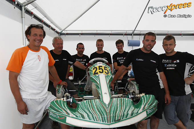 Belgische Rotax Max met Michael Cool, Glen van parijs en Cristophe Adams Bouvin Power